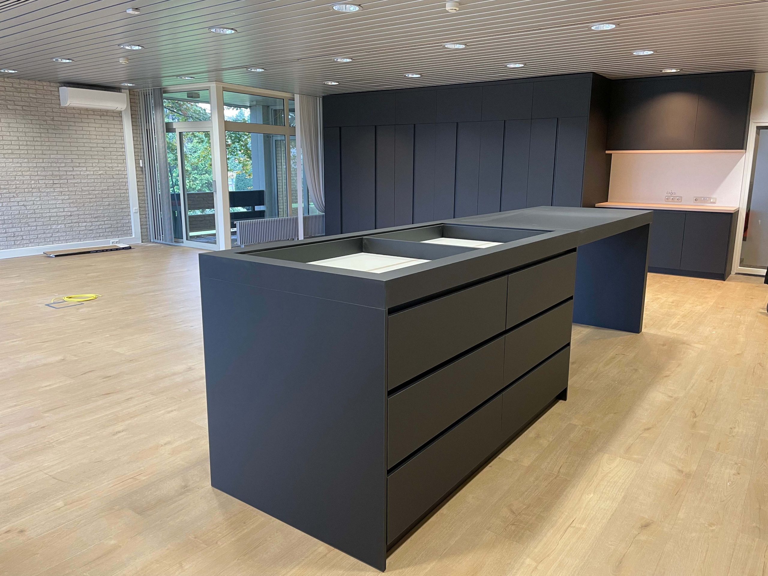 Staantafel 2